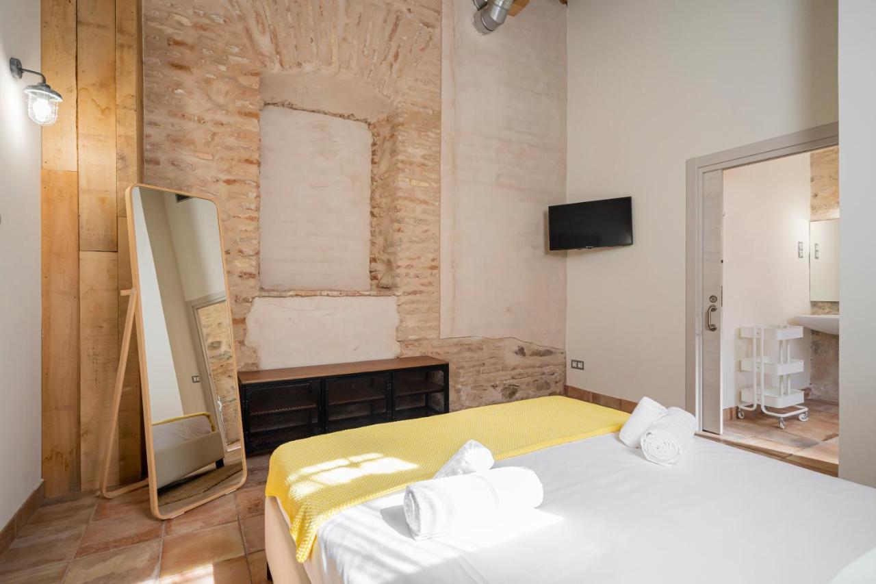 Dobo Azacanes Hostal Toledo Kültér fotó