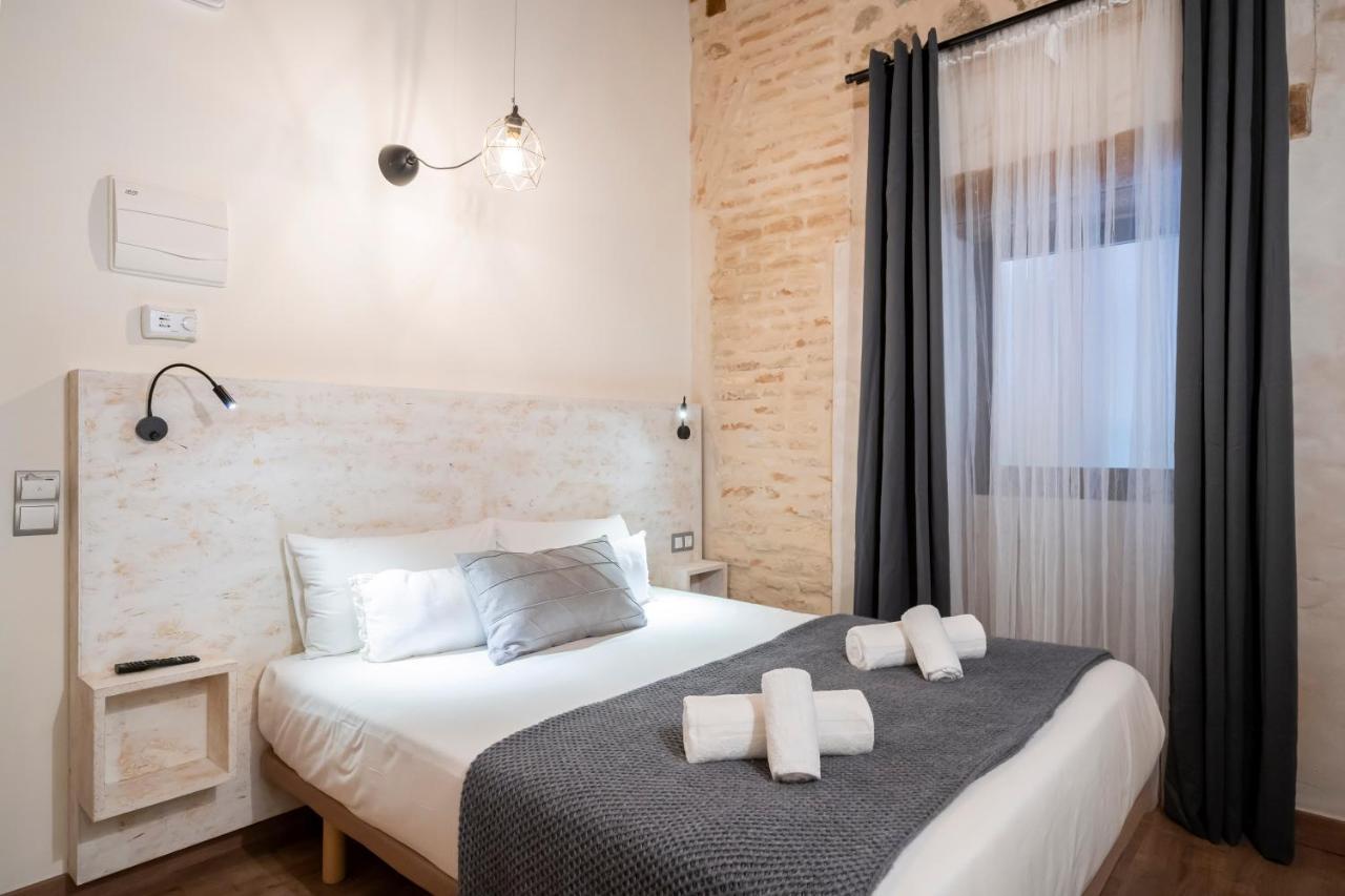 Dobo Azacanes Hostal Toledo Kültér fotó